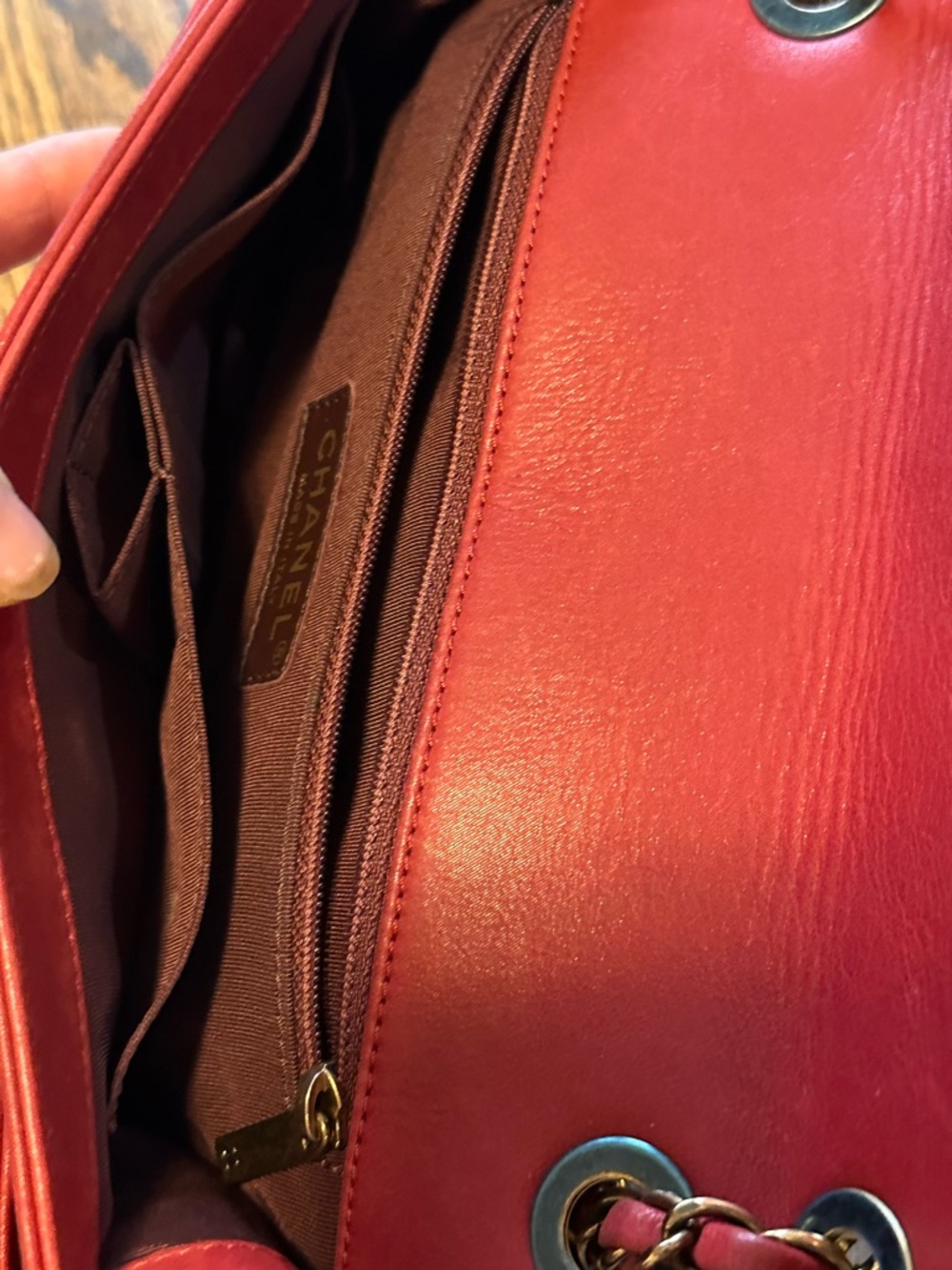 CHANEL Happy Stitch Flap Red Calfskin Leather Bag 24k gold p CC COA 15/16 EUC - Picture 10 of 16